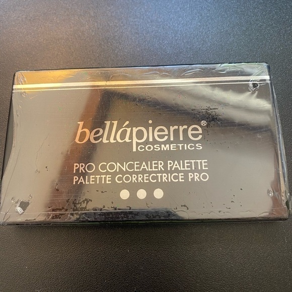 Bellapierre Pro Concealer Palette - Picture 3 of 5